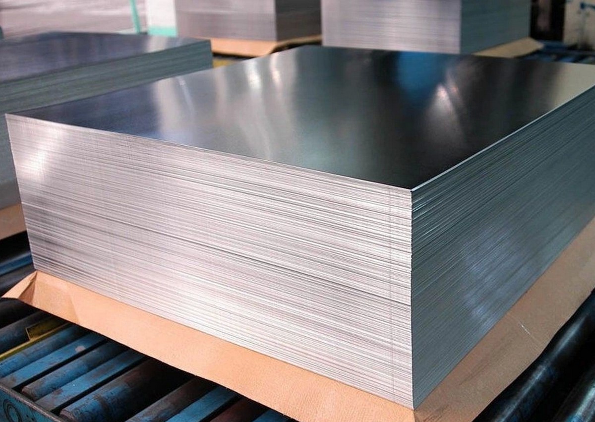 Алюминиевый лист 8.5х1600х6500 ВД1А